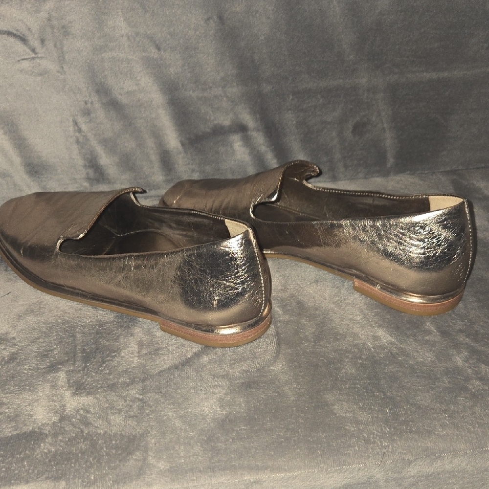 ANTONIO MELANI Shimmering Bronze Loafers - Picture 5 of 8